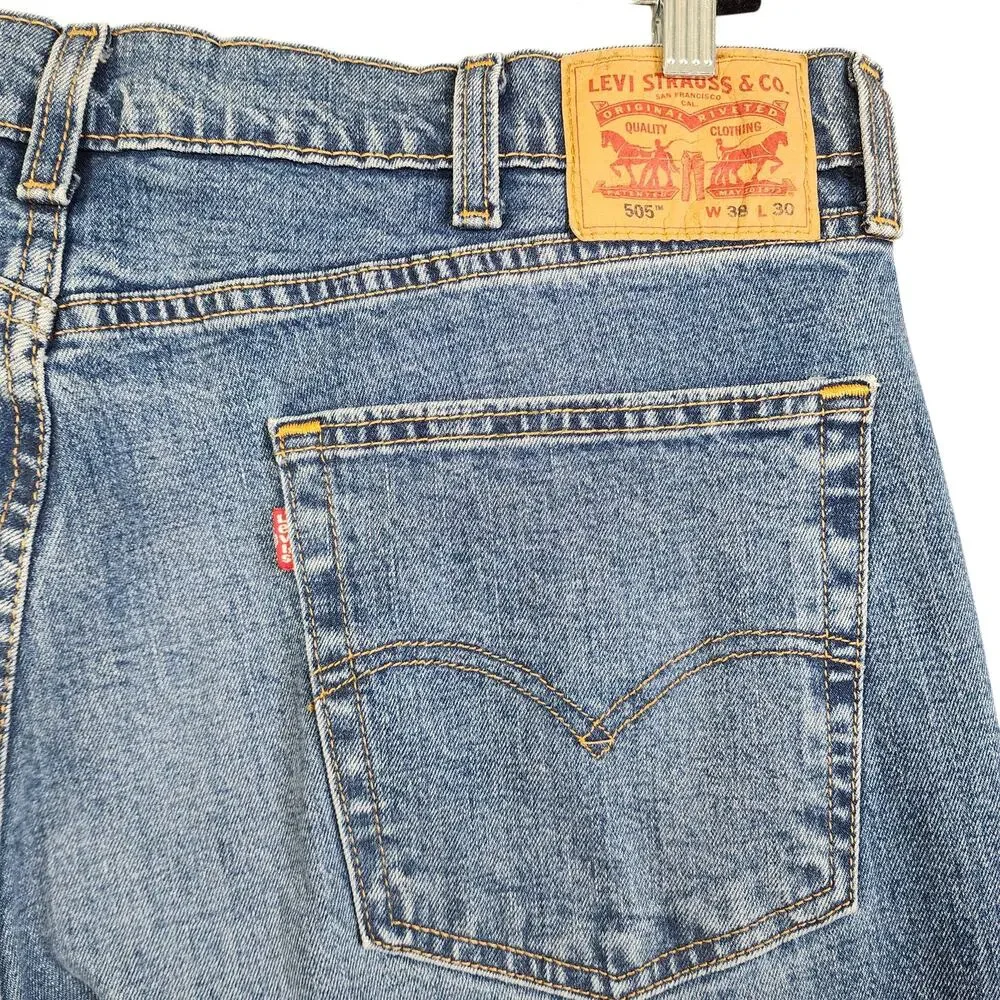 Levis Mens 505 Straight Leg Regular Fit Jeans‎ Size 38 X 30 Medium Wash Denim